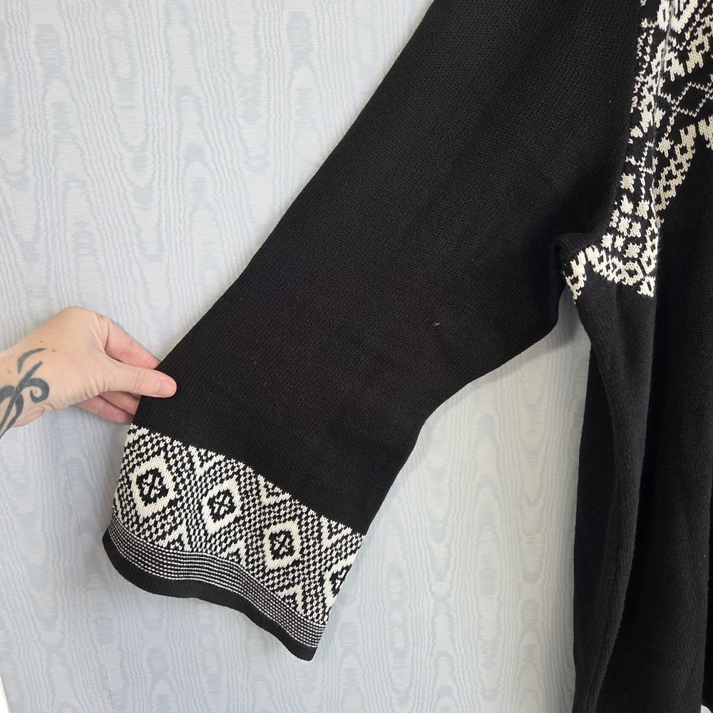 Roamans Womens 34/36 Sweater Fair Isle Chunky VNeck Black White Winter Apres Ski - Picture 2 of 7